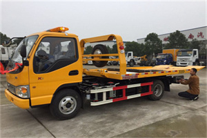 永顺哪里有拖车服务