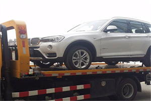 永顺拖车24小时服务电话